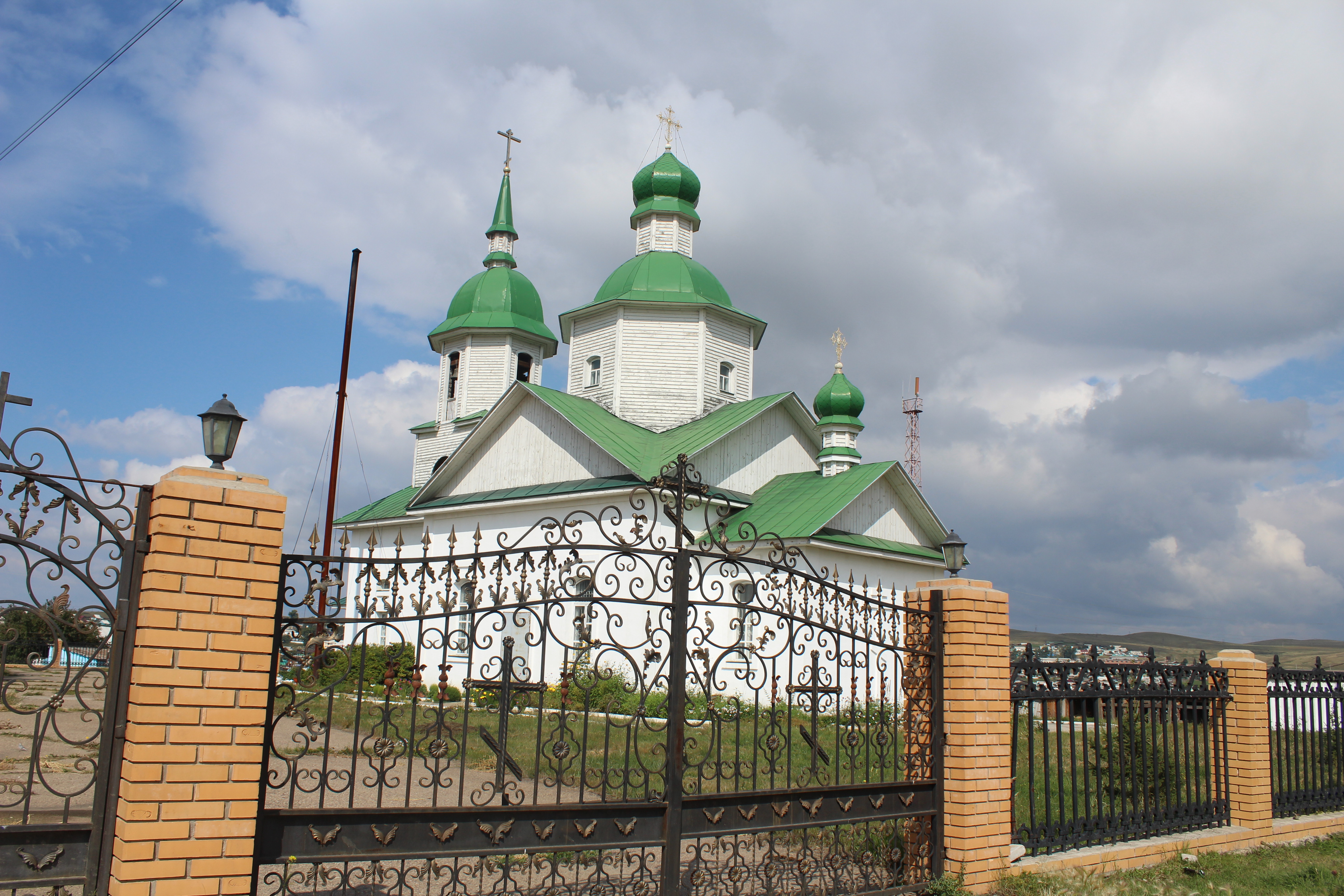 ХРАМ СВЯТИТЕЛЯ НИКОЛАЯ АРХИЕПИСКОПА МИРЛИКИЙСКОГО.